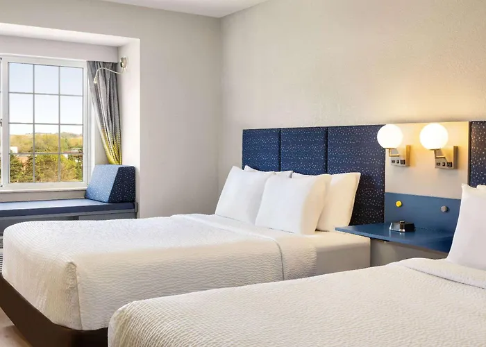 Microtel Inn & Suites By Wyndham New Ulm