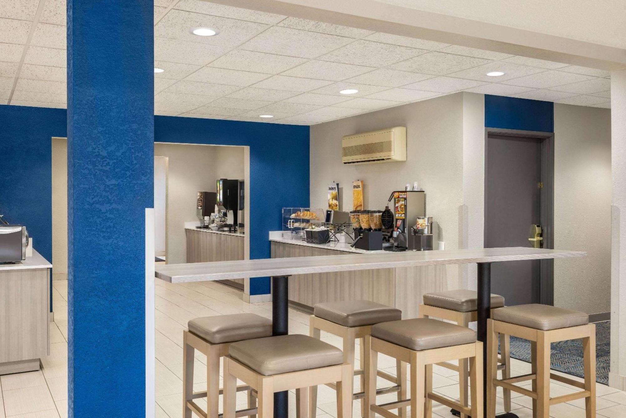 Microtel & By Wyndham New Ulm