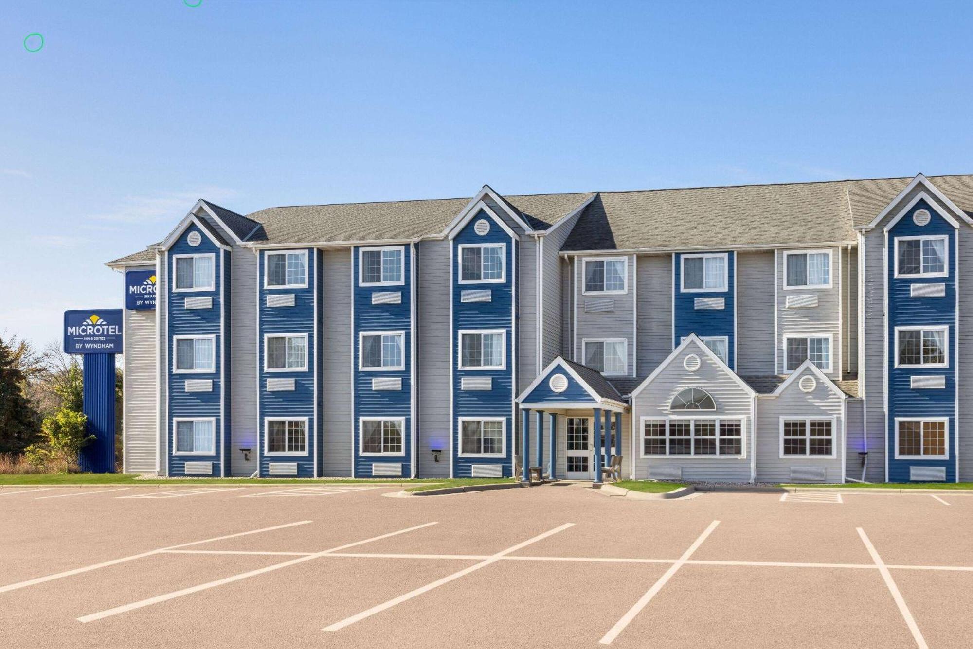 Microtel & By Wyndham