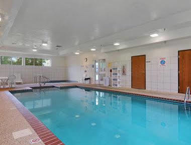 Hotel Microtel & By Wyndham